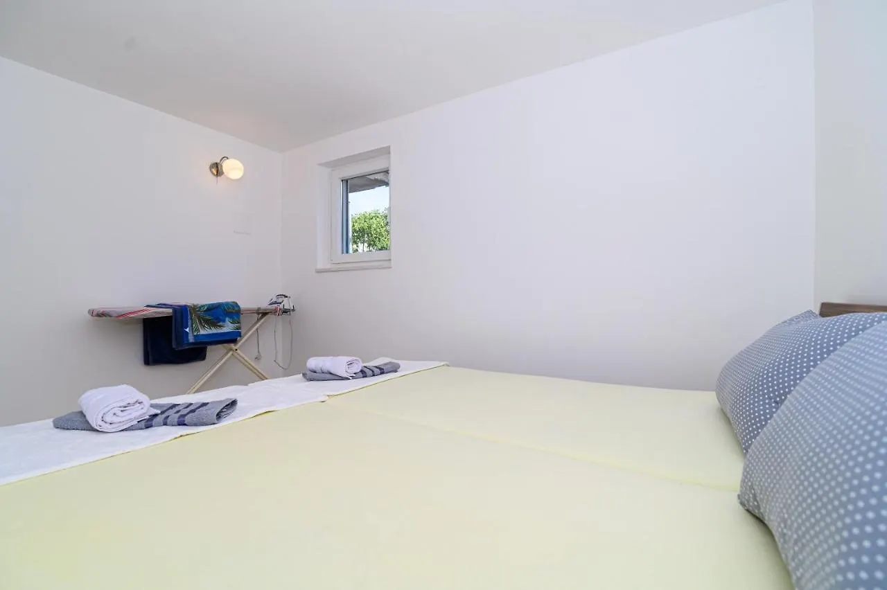 Apartman Sara Apartment Trogir